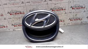 Used Tailgate switch Hyundai i30 (FD) 1.6 CRDi 16V VGT HP Price on request offered by Autodemontage M.J. Rutte B.V.