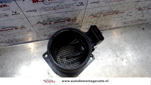 Gebrauchte Luftmengenmesser Renault Master III (FD/HD) 2.2 dCi 16V Preis auf Anfrage angeboten von Autodemontage M.J. Rutte B.V.