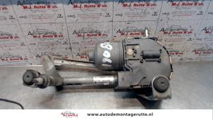 Usagé Moteur + mécanisme d'essuie glace Volkswagen Touran (1T1/T2) 1.9 TDI 105 Euro 3 Prix sur demande proposé par Autodemontage M.J. Rutte B.V.