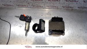 Used Set of cylinder locks (complete) Opel Zafira (F75) 1.6 16V Price on request offered by Autodemontage M.J. Rutte B.V.