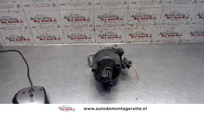 Used Ignition system (complete) Daihatsu Cuore (L251/271/276) 850,Domino Price on request offered by Autodemontage M.J. Rutte B.V.