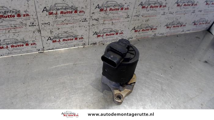 Gebrauchte AGR Ventil Opel Vectra B (38) 2.5 V6 24V Ecotec Preis auf Anfrage angeboten von Autodemontage M.J. Rutte B.V.