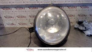 Used Headlight, left Volkswagen Lupo (6X1) 1.4 16V 75 Price on request offered by Autodemontage M.J. Rutte B.V.