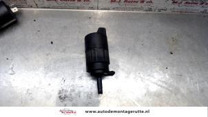 Used Windscreen washer pump Mitsubishi Space Star (DG) 1.8 MPi 16V Price on request offered by Autodemontage M.J. Rutte B.V.