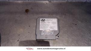 Used Airbag Module Hyundai Santa Fe I 2.0 16V 4x2 Price on request offered by Autodemontage M.J. Rutte B.V.