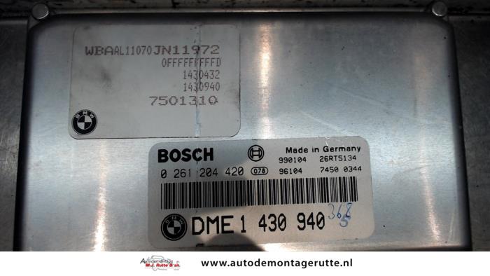Steuergerät Motormanagement van een BMW 3 serie (E46/4) 316i 1999