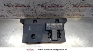 Usados Ordenador body control Mercedes C Sportcoupé (C203) 2.0 C-200K 16V Precio de solicitud ofrecido por Autodemontage M.J. Rutte B.V.