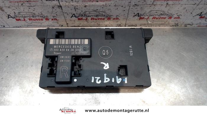 Used Body control computer Mercedes C Sportcoupé (C203) 2.0 C-200K 16V Price on request offered by Autodemontage M.J. Rutte B.V.