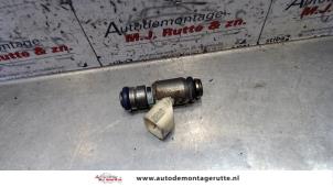 Used Injector (petrol injection) Volkswagen Golf V (1K1) 1.4 16V Price on request offered by Autodemontage M.J. Rutte B.V.