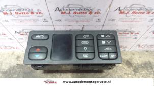 Used Heater control panel Saab 900 Price on request offered by Autodemontage M.J. Rutte B.V.