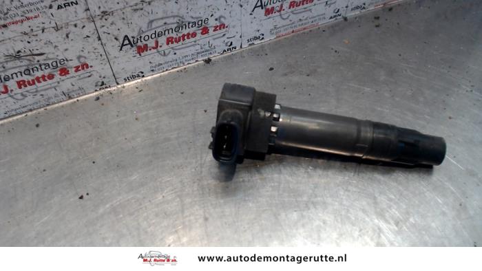 Pen ignition coil from a Smart Fortwo Coupé (451.3) 1.0 Micro Hybrid Drive 2008