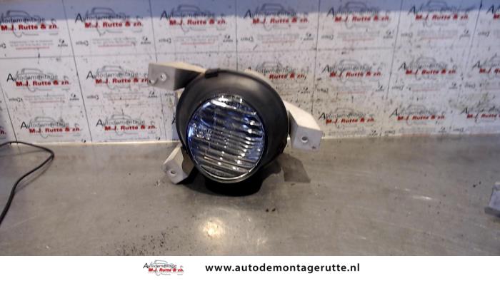 Używane Halogen prawy Opel Agila (A) 1.2 16V Cena na żądanie oferowane przez Autodemontage M.J. Rutte B.V.