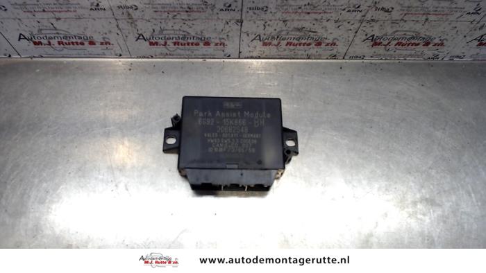 Begagnade PDC-modul Volvo S80 (AR/AS) 2.4 D5 20V 180 Pris på förfrågan erbjuds av Autodemontage M.J. Rutte B.V.