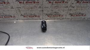 Used Mirror switch Mercedes ML I (163) 320 3.2 V6 18V Autom. Price on request offered by Autodemontage M.J. Rutte B.V.