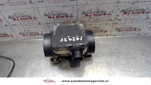 Usados Medidor de flujo de aire BMW 3 serie (E36/2) 320i 24V Precio de solicitud ofrecido por Autodemontage M.J. Rutte B.V.