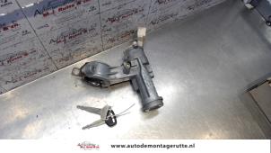 Used Ignition lock + key Toyota Starlet (EP8/NP8) 1.3 Friend,XLi 12V Price on request offered by Autodemontage M.J. Rutte B.V.