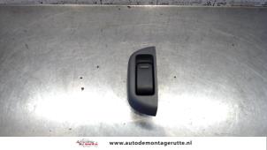 Used Electric window switch Peugeot 107 1.0 12V Price on request offered by Autodemontage M.J. Rutte B.V.