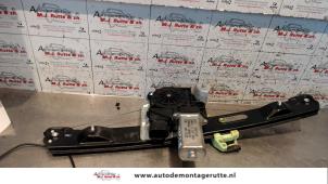 Used Rear door window mechanism 4-door, right BMW 1 serie (E87/87N) 116i 1.6 16V Price on request offered by Autodemontage M.J. Rutte B.V.