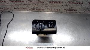 Used Light switch Audi A6 Avant Quattro (C5) 2.5 TDI V6 24V Price on request offered by Autodemontage M.J. Rutte B.V.