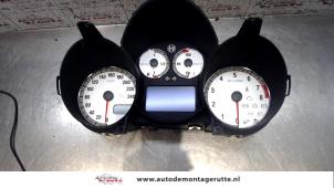Used Odometer KM Alfa Romeo GT (937) 2.0 JTS 16V Price on request offered by Autodemontage M.J. Rutte B.V.