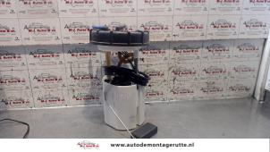 Usados Bomba eléctrica de combustible Seat Ibiza IV (6J5) 1.2 12V Precio de solicitud ofrecido por Autodemontage M.J. Rutte B.V.