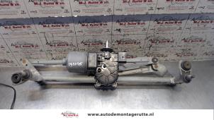 Usagé Moteur + mécanisme d'essuie glace Seat Ibiza IV (6J5) 1.2 12V Prix sur demande proposé par Autodemontage M.J. Rutte B.V.