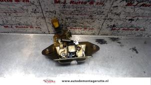 Used Tailgate lock mechanism Nissan Micra (K11) 1.3 LX,SLX 16V Price on request offered by Autodemontage M.J. Rutte B.V.
