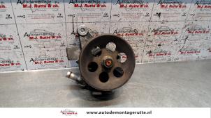 Used Power steering pump Honda HR-V (GH) 1.6 16V 4x4 Price on request offered by Autodemontage M.J. Rutte B.V.