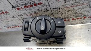 Used Light switch BMW 1 serie (E81) 118i 16V Price on request offered by Autodemontage M.J. Rutte B.V.