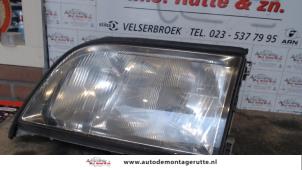 Used Headlight, left Mercedes S-Klasse Price on request offered by Autodemontage M.J. Rutte B.V.