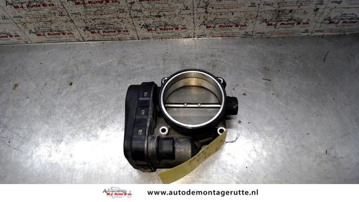 Gebrauchte Drosselklappengehäuse BMW 5 serie Touring (E39) 540i 32V Preis auf Anfrage angeboten von Autodemontage M.J. Rutte B.V.