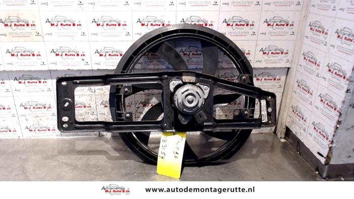 Używane Wentylator Renault Twingo (C06) 1.2 Cena na żądanie oferowane przez Autodemontage M.J. Rutte B.V.