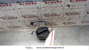 Used Fuel cap Honda Jazz (GE) 1.2 i-DSi Price on request offered by Autodemontage M.J. Rutte B.V.