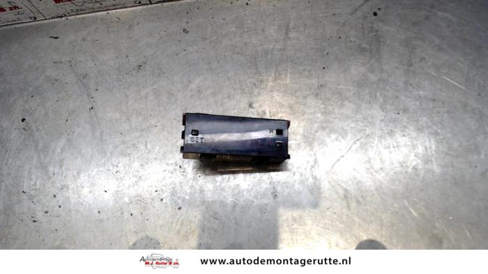 Begagnade Klocka Mitsubishi Lancer Wagon (CS/CT) 2.0 16V Pris på förfrågan erbjuds av Autodemontage M.J. Rutte B.V.