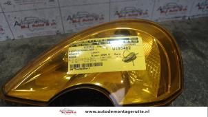 Gebrauchte Richtungsanzeiger links Renault Modus/Grand Modus (JP) 1.2 16V Preis auf Anfrage angeboten von Autodemontage M.J. Rutte B.V.