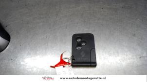 Used Key card Renault Scénic II (JM) 1.6 16V Price on request offered by Autodemontage M.J. Rutte B.V.