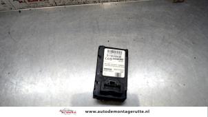 Used Card reader (lock) Renault Scénic II (JM) 1.6 16V Price on request offered by Autodemontage M.J. Rutte B.V.