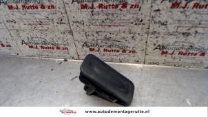 Used Tailgate switch Renault Scénic II (JM) 1.6 16V Price on request offered by Autodemontage M.J. Rutte B.V.
