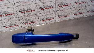 Used Rear door handle 4-door, right Mazda 3 (BK12) 1.6 CiTD 16V Price on request offered by Autodemontage M.J. Rutte B.V.