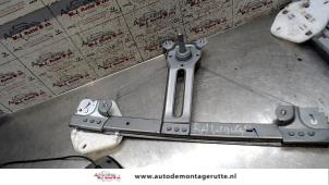 Used Rear door window mechanism 4-door, right Dacia Logan (LS) 1.4 Price on request offered by Autodemontage M.J. Rutte B.V.