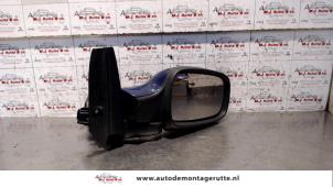 Used Wing mirror, right Renault Scénic II (JM) 1.6 16V Price on request offered by Autodemontage M.J. Rutte B.V.
