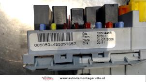 Ignition lock + computer from a Alfa Romeo 159 Sportwagon (939BX) 1.9 JTDm 16V 2006