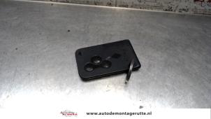 Used Key card Renault Scénic II (JM) 1.4 16V Price on request offered by Autodemontage M.J. Rutte B.V.