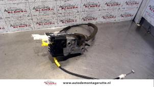 Used Door lock mechanism 2-door, right Fiat Scudo (270) 2.0 D Multijet Price on request offered by Autodemontage M.J. Rutte B.V.