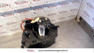 Used Heating and ventilation fan motor Fiat Scudo (270) 2.0 D Multijet Price on request offered by Autodemontage M.J. Rutte B.V.