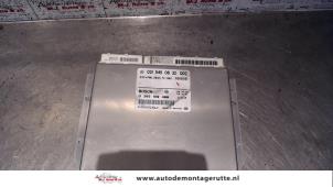 Używane Sterownik ESP Mercedes E Combi (S210) 3.2 E-320 CDI 24V Cena na żądanie oferowane przez Autodemontage M.J. Rutte B.V.