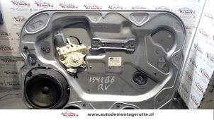 Used Window mechanism 4-door, front right Ford Focus 2 1.6 TDCi 16V 110 Price on request offered by Autodemontage M.J. Rutte B.V.