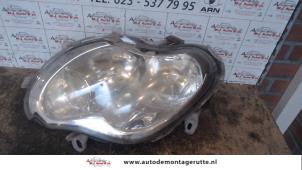 Used Headlight, left Smart Fortwo Coupé (450.3) Price on request offered by Autodemontage M.J. Rutte B.V.