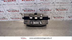 Gebrauchte Anzeige Innen Kia Sorento I (JC) 2.5 CRDi 16V Preis auf Anfrage angeboten von Autodemontage M.J. Rutte B.V.