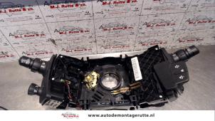Used Steering column stalk Renault Scénic II (JM) 1.6 16V Price on request offered by Autodemontage M.J. Rutte B.V.
